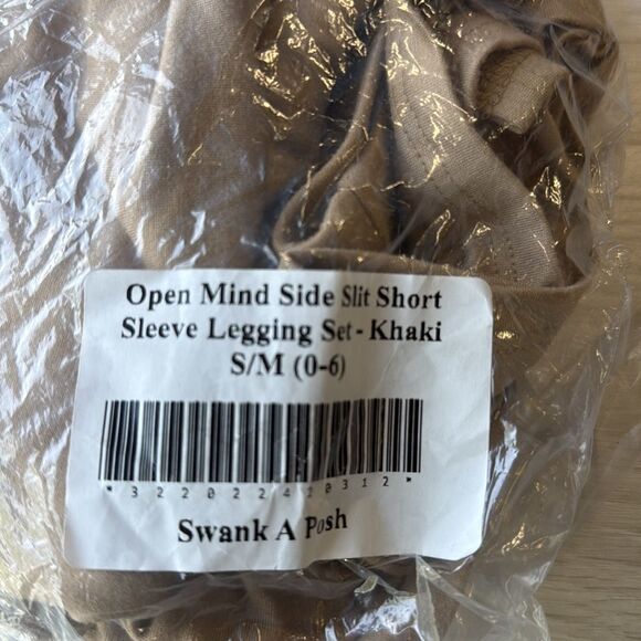 Swank Open Mind Side Slit Short Sleeve Legging Set Khaki NWT packaging S/M Nwt - Picture 7 of 7